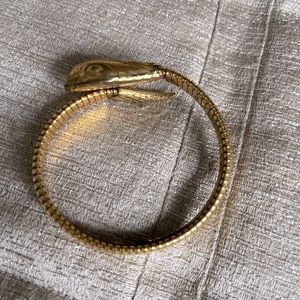 Vintage serpent bracelet